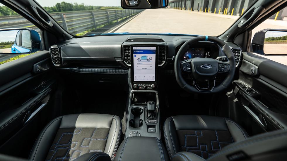Ford: Πρεμιέρα για τα Ranger MS-RT PHEV και E-Tourneo Custom MS-RT